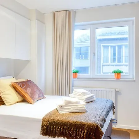Διαμέρισμα Charming 1-br Retreat With Coastal View *